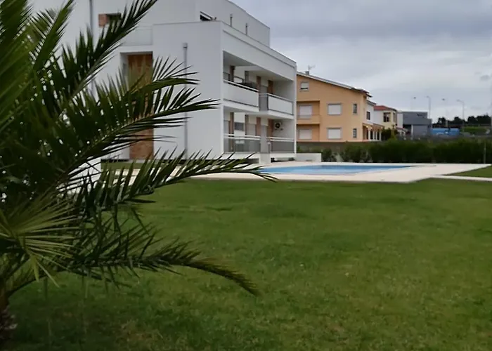 Апартаменты Carmona Сан-Мартинью-ду-Порту